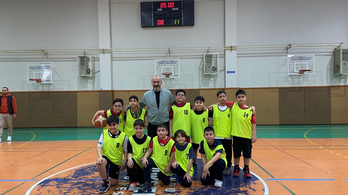 Siyavuşpaşa İlkokulu Spor Kulübü Basketbol Takımı